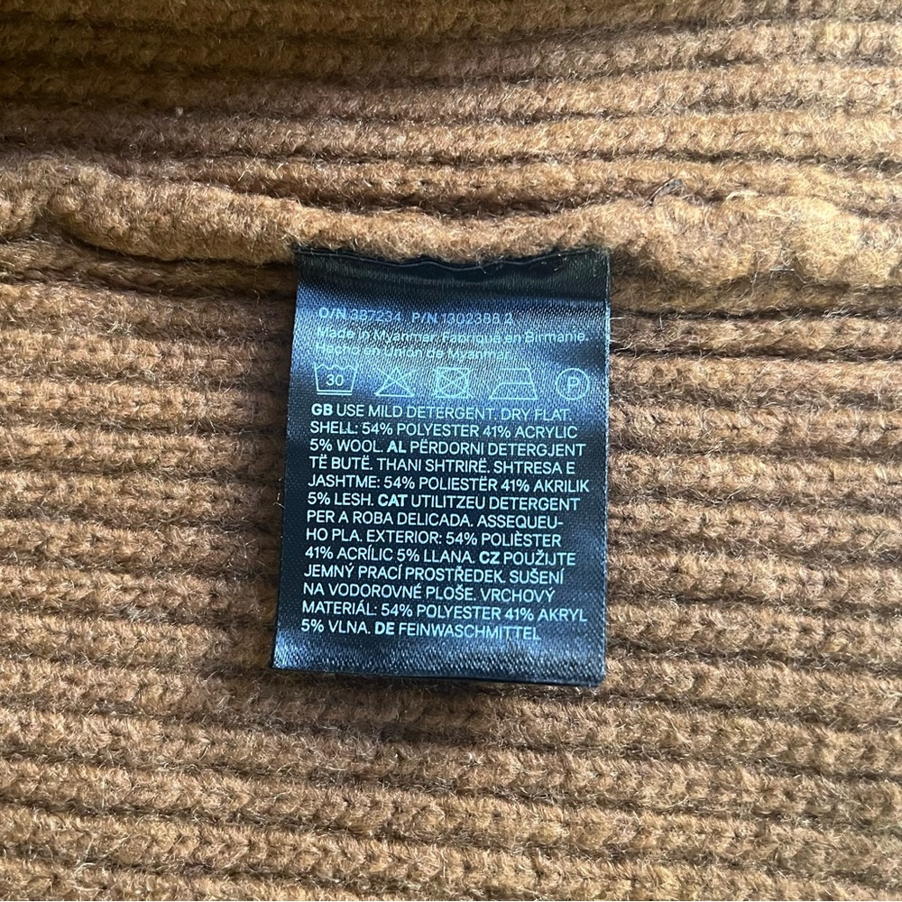 H&M Ribbed Oversized Sweater - Picture 6 of 6